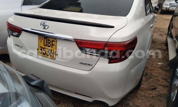 Acheter Occasion Voiture Toyota Mark X Noir à Kampala, Ouganda Acheter Occasion Voiture Toyota Mark X Noir à Kampala, Ouganda