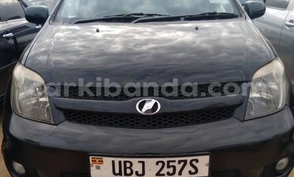 Acheter Occasion Voiture Toyota IST Noir à Kampala, Ouganda Acheter Occasion Voiture Toyota IST Noir à Kampala, Ouganda