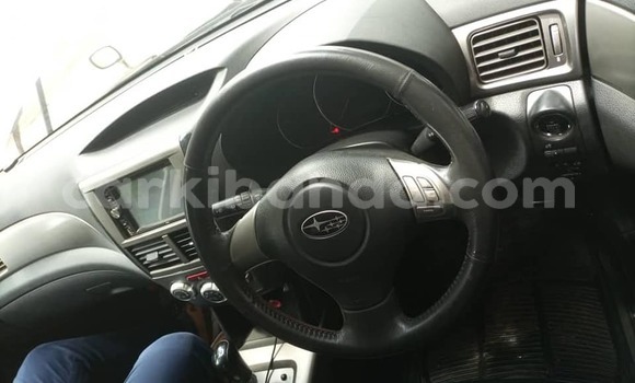 Gura Yakoze Subaru Forester White Imodoka i Kampala mu Uganda Gura Yakoze Subaru Forester White Imodoka i Kampala mu Uganda