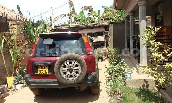 Gura Yakoze Honda CR–V Red Imodoka i Kampala mu Uganda Gura Yakoze Honda CR–V Red Imodoka i Kampala mu Uganda