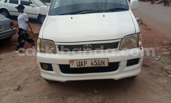 Buy Used Toyota Noah White Car in Kampala in Uganda