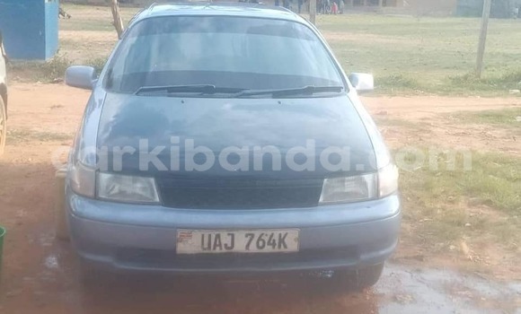 Gura Yakoze Opel Corsa Blue Imodoka i Kampala mu Uganda Gura Yakoze Opel Corsa Blue Imodoka i Kampala mu Uganda