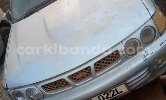 Gura Yakoze Toyota Starlet Silver Imodoka i Kampala mu Uganda Gura Yakoze Toyota Starlet Silver Imodoka i Kampala mu Uganda