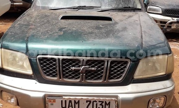 Gura Yakoze Subaru Forester Green Imodoka i Kampala mu Uganda Gura Yakoze Subaru Forester Green Imodoka i Kampala mu Uganda