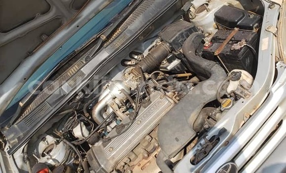 Gura Yakoze Toyota Raum Silver Imodoka i Kampala mu Uganda Gura Yakoze Toyota Raum Silver Imodoka i Kampala mu Uganda