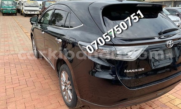 Acheter Occasion Voiture Toyota Harrier Noir à Kampala, Ouganda Acheter Occasion Voiture Toyota Harrier Noir à Kampala, Ouganda
