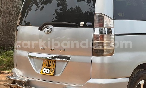 Buy Used Toyota Noah Silver Car in Kampala in Uganda Buy Used Toyota Noah Silver Car in Kampala in Uganda