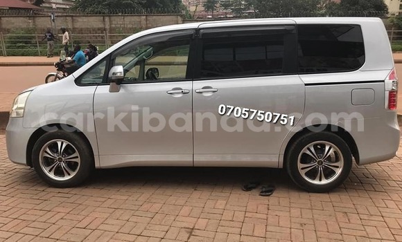 Buy Used Toyota Noah Silver Car in Kampala in Uganda Buy Used Toyota Noah Silver Car in Kampala in Uganda