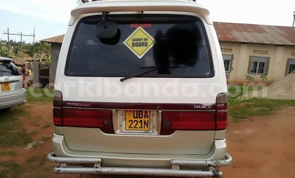 Buy Used Toyota Super Custom White Car in Kampala in Uganda Buy Used Toyota Super Custom White Car in Kampala in Uganda