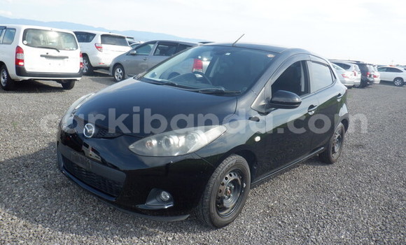 Gura Yakoze Mazda Demio Black Imodoka i Kampala mu Uganda Gura Yakoze Mazda Demio Black Imodoka i Kampala mu Uganda