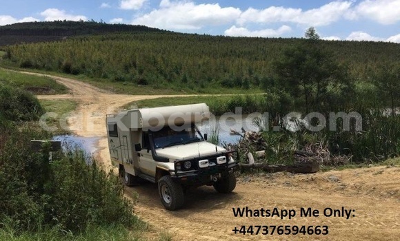 Buy Used Toyota Land Cruiser Beige Car in Kampala in Uganda