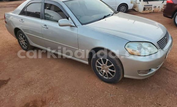 Nunua Ilio tumika Toyota Mark II Fedha Gari ndani ya Kampala nchini Uganda Nunua Ilio tumika Toyota Mark II Fedha Gari ndani ya Kampala nchini Uganda