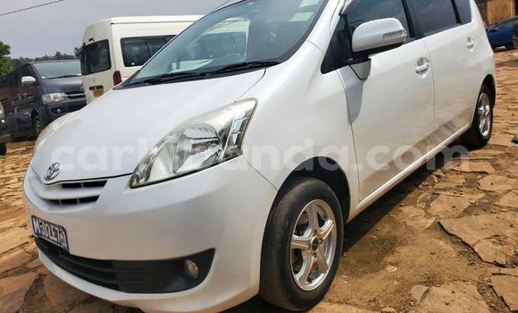 Buy Used Toyota Passo White Car in Kampala in Uganda