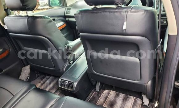 Nunua Ilio tumika Toyota Harrier Nyeusi Gari ndani ya Kampala nchini Uganda Nunua Ilio tumika Toyota Harrier Nyeusi Gari ndani ya Kampala nchini Uganda