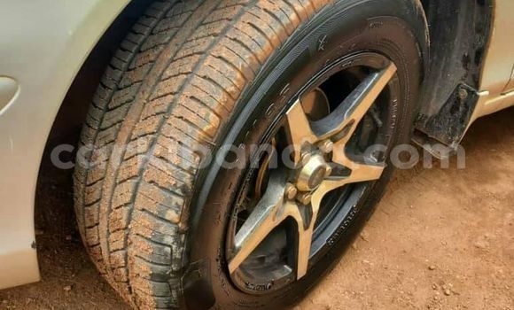 Nunua Ilio tumika Toyota Premio Fedha Gari ndani ya Kampala nchini Uganda Nunua Ilio tumika Toyota Premio Fedha Gari ndani ya Kampala nchini Uganda