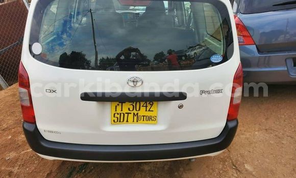 Nunua Ilio tumika Toyota Probox Nyeupe Gari ndani ya Kampala nchini Uganda Nunua Ilio tumika Toyota Probox Nyeupe Gari ndani ya Kampala nchini Uganda