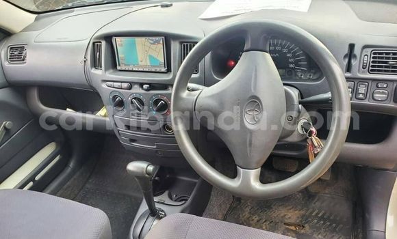 Nunua Ilio tumika Toyota Probox Nyeupe Gari ndani ya Kampala nchini Uganda Nunua Ilio tumika Toyota Probox Nyeupe Gari ndani ya Kampala nchini Uganda