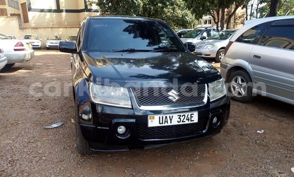 Acheter Occasion Voiture Suzuki Grand Vitara Noir à Kampala, Ouganda Acheter Occasion Voiture Suzuki Grand Vitara Noir à Kampala, Ouganda