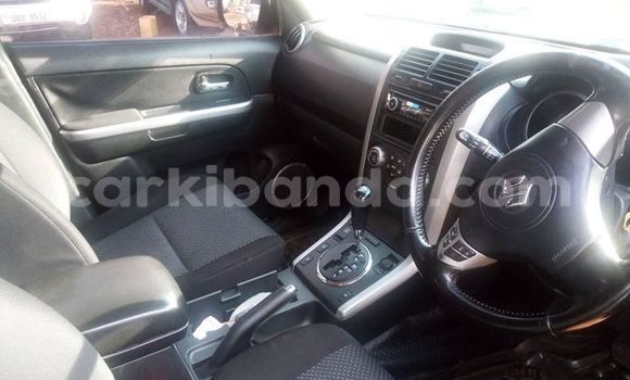 Acheter Occasion Voiture Suzuki Grand Vitara Noir à Kampala, Ouganda Acheter Occasion Voiture Suzuki Grand Vitara Noir à Kampala, Ouganda