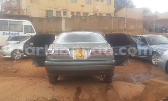 Acheter Occasion Voiture Toyota Premio Autre à Kampala, Ouganda Acheter Occasion Voiture Toyota Premio Autre à Kampala, Ouganda