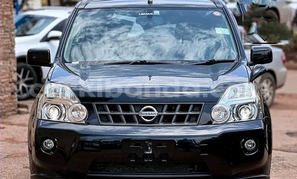 Nunua Ilio tumika Nissan X–Trail Nyeusi Gari ndani ya Kampala nchini Uganda Nunua Ilio tumika Nissan X–Trail Nyeusi Gari ndani ya Kampala nchini Uganda