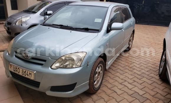 Gura Yakoze Toyota Allex Green Imodoka i Kampala mu Uganda Gura Yakoze Toyota Allex Green Imodoka i Kampala mu Uganda