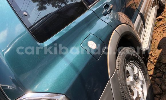 Gura Yakoze Mitsubishi Pajero Green Imodoka i Kampala mu Uganda Gura Yakoze Mitsubishi Pajero Green Imodoka i Kampala mu Uganda