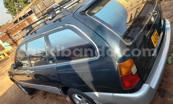 Gura Yakoze Toyota Corona Other Imodoka i Kampala mu Uganda Gura Yakoze Toyota Corona Other Imodoka i Kampala mu Uganda