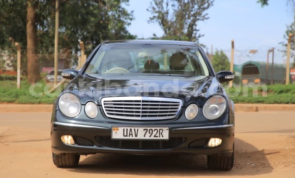 Buy Used Mercedes‒Benz 200 Black Car in Kampala in Uganda Buy Used Mercedes‒Benz 200 Black Car in Kampala in Uganda