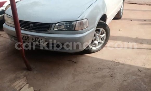 Gura Yakoze Toyota Corolla II Silver Imodoka i Kampala mu Uganda Gura Yakoze Toyota Corolla II Silver Imodoka i Kampala mu Uganda