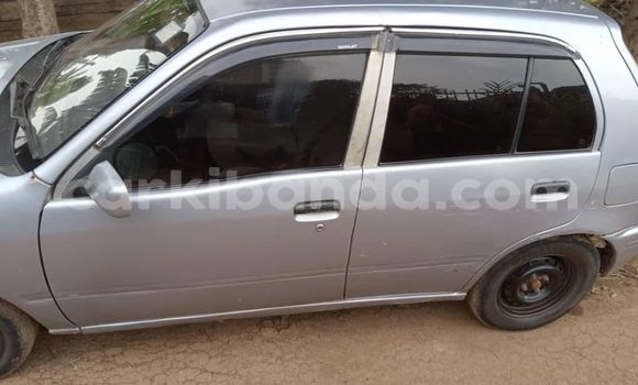 Gura Yakoze Toyota Starlet Silver Imodoka i Kampala mu Uganda Gura Yakoze Toyota Starlet Silver Imodoka i Kampala mu Uganda