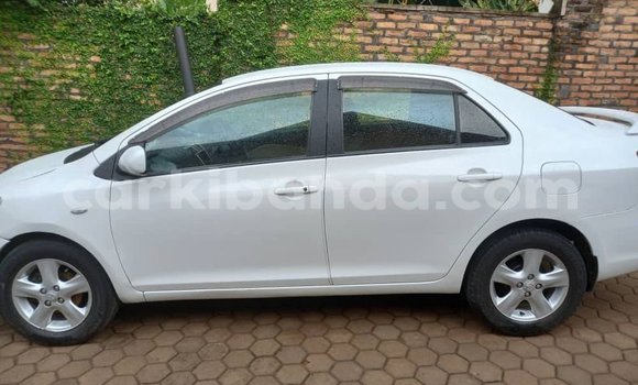 Buy Used Toyota Belta White Car in Kampala in Uganda