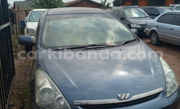 Gura Yakoze Toyota Wish Other Imodoka i Kampala mu Uganda Gura Yakoze Toyota Wish Other Imodoka i Kampala mu Uganda