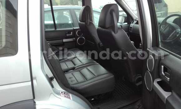 Buy Used Land Rover Discovery Beige Car in Kampala in Uganda Buy Used Land Rover Discovery Beige Car in Kampala in Uganda