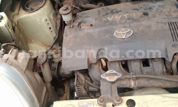 Gura Yakoze Toyota Sienta Other Imodoka i Kampala mu Uganda Gura Yakoze Toyota Sienta Other Imodoka i Kampala mu Uganda