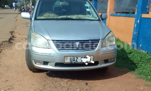 Acheter Occasion Voiture Toyota Premio Gris à Kampala, Ouganda