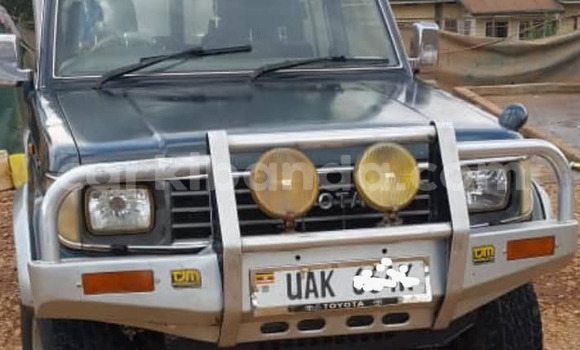 Buy Used Toyota Land Cruiser Prado Black Car in Kampala in Uganda