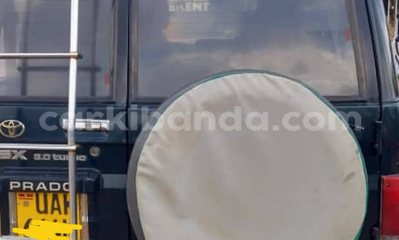 Acheter Occasion Voiture Toyota Land Cruiser Prado Noir à Kampala, Ouganda Acheter Occasion Voiture Toyota Land Cruiser Prado Noir à Kampala, Ouganda