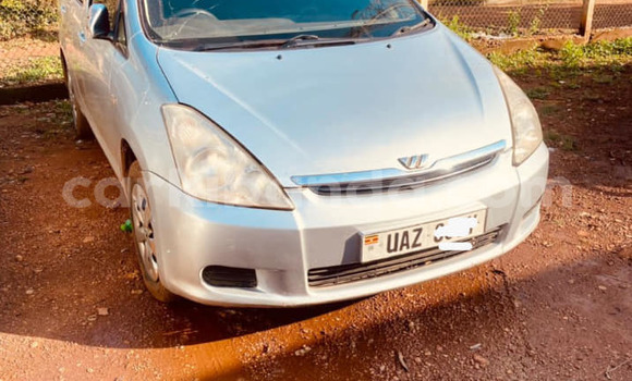 Acheter Occasion Voiture Toyota Wish Gris à Kampala, Ouganda Acheter Occasion Voiture Toyota Wish Gris à Kampala, Ouganda