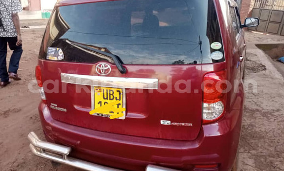 Nunua Ilio tumika Toyota Corolla Rumion Nyekundu Gari ndani ya Kampala nchini Uganda Nunua Ilio tumika Toyota Corolla Rumion Nyekundu Gari ndani ya Kampala nchini Uganda