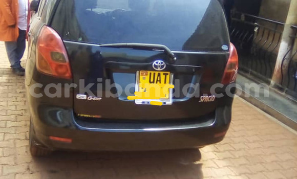 Acheter Occasion Voiture Toyota Spacio Noir à Kampala, Ouganda Acheter Occasion Voiture Toyota Spacio Noir à Kampala, Ouganda