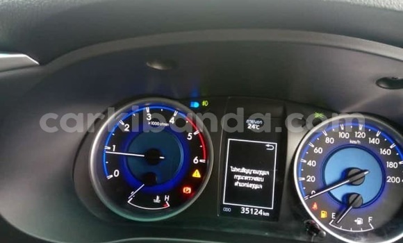 Buy Used Toyota Hilux White Car in Kampala in Uganda Buy Used Toyota Hilux White Car in Kampala in Uganda