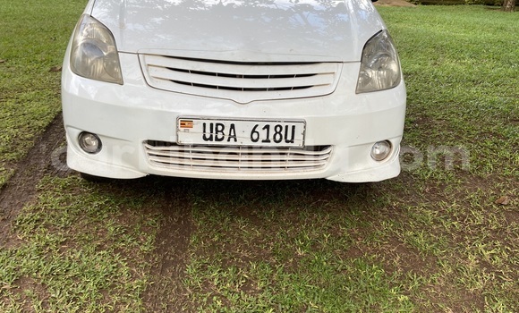 Buy Used Toyota Spacio White Car in Bweyogerere in Central