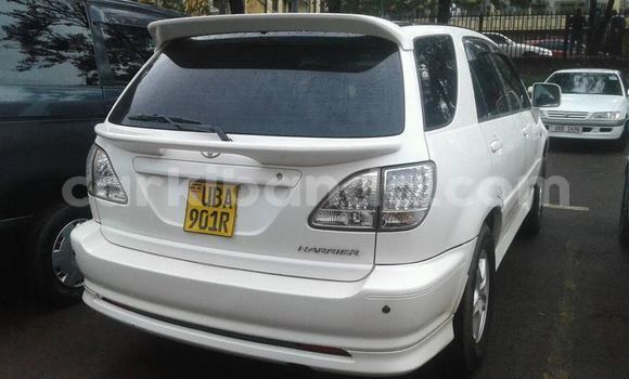 Buy Used Toyota Harrier White Car in Kampala in Uganda Buy Used Toyota Harrier White Car in Kampala in Uganda