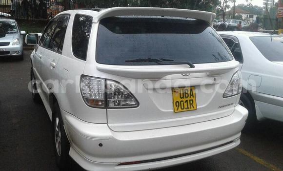 Buy Used Toyota Harrier White Car in Kampala in Uganda Buy Used Toyota Harrier White Car in Kampala in Uganda
