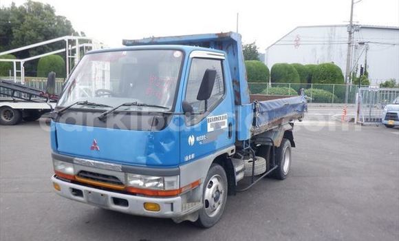 Gura Yakoze Mitsubishi L400 Blue Ikamyo i Kampala mu Uganda