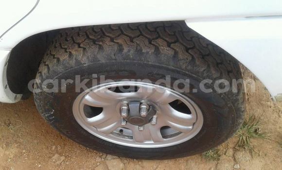 Buy Used Toyota RAV4 White Car in Kampala in Uganda Buy Used Toyota RAV4 White Car in Kampala in Uganda