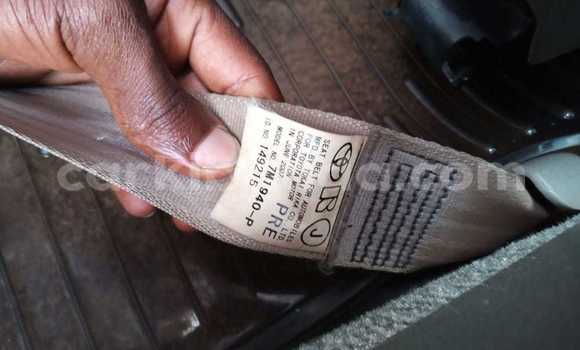 Gura Yakoze Toyota Mark X White Imodoka i Kampala mu Uganda Gura Yakoze Toyota Mark X White Imodoka i Kampala mu Uganda