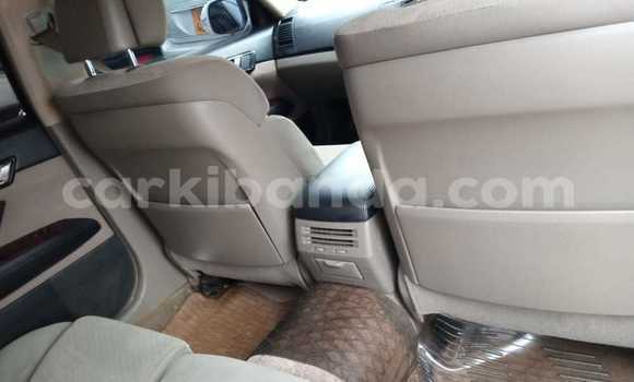 Gura Yakoze Toyota Mark X White Imodoka i Kampala mu Uganda Gura Yakoze Toyota Mark X White Imodoka i Kampala mu Uganda