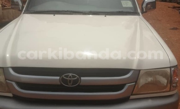 Buy Used Toyota Hilux White Car in Kampala in Uganda